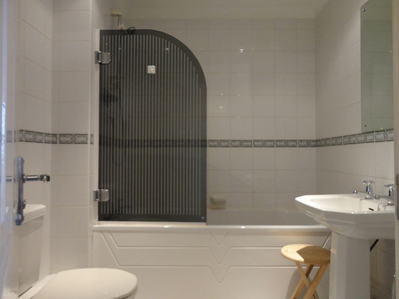 Bathroom W.C.- click for photo gallery